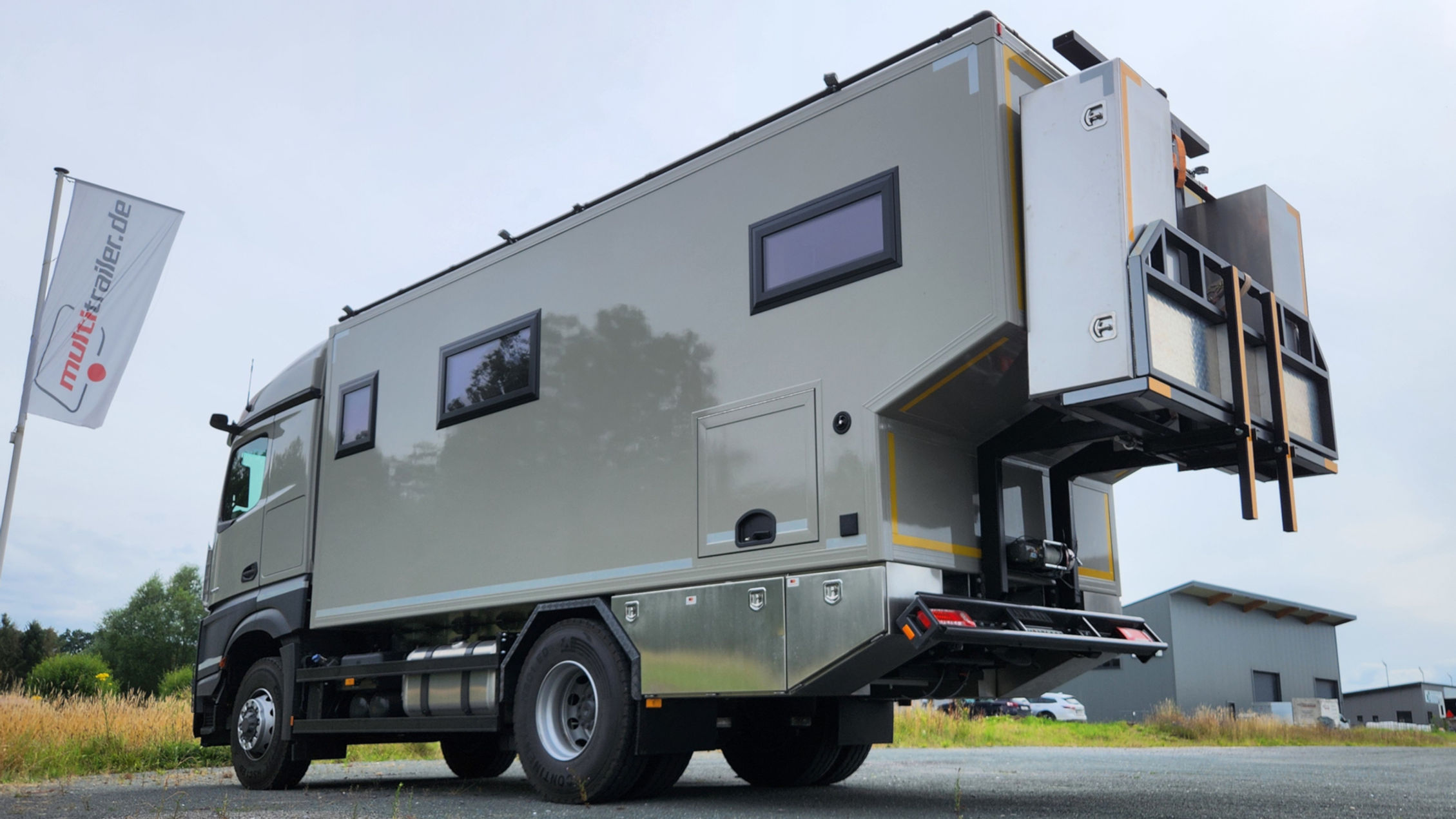 Abenteuer auf Rädern: Vorstellung unseres Mercedes Arocs Expeditionsmobils